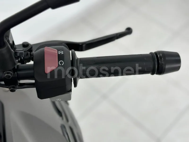 BMW G 310 GS - Vista 29