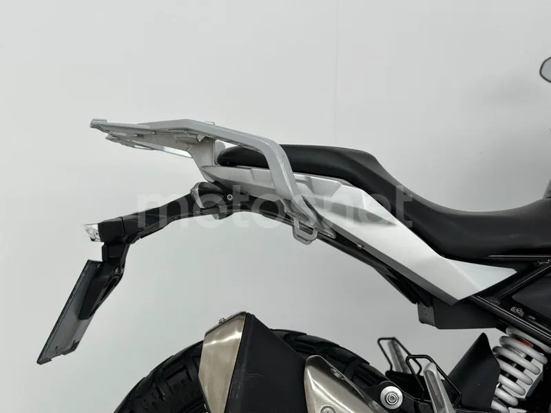 BMW G 310 GS - Vista 10