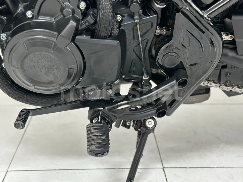 Honda Rebel 500 - Vista 26