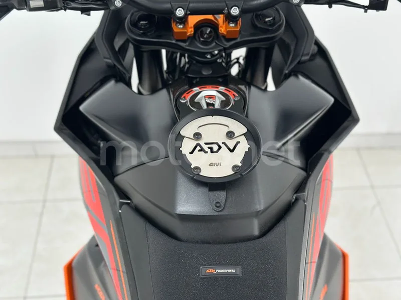 KTM 790 Adventure - Vista 17