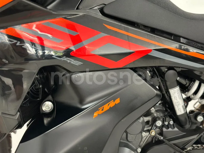 KTM 790 Adventure - Vista 32
