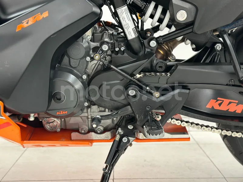 KTM 790 Adventure - Vista 35