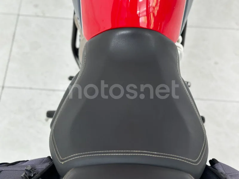 Yamaha MT-03 - Vista 17