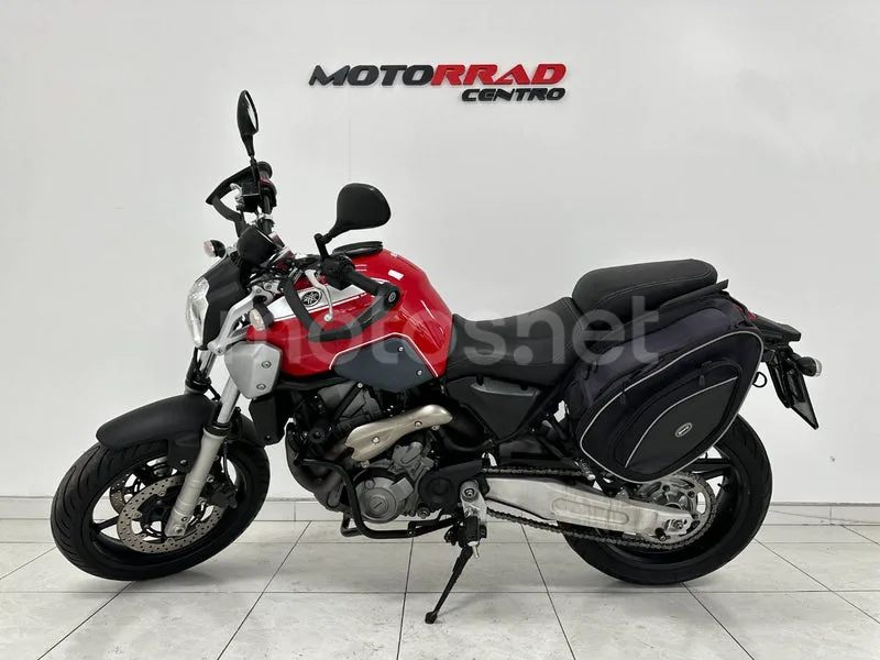Yamaha MT-03 - Vista 4