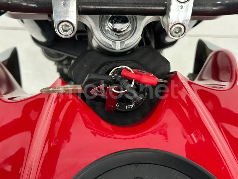 Yamaha MT-03 - Vista 9