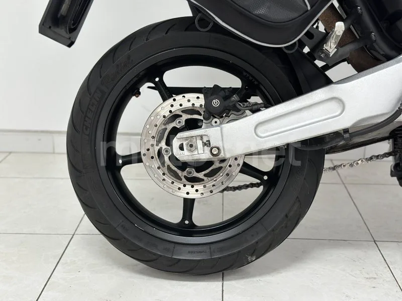 Yamaha MT-03 - Vista 10