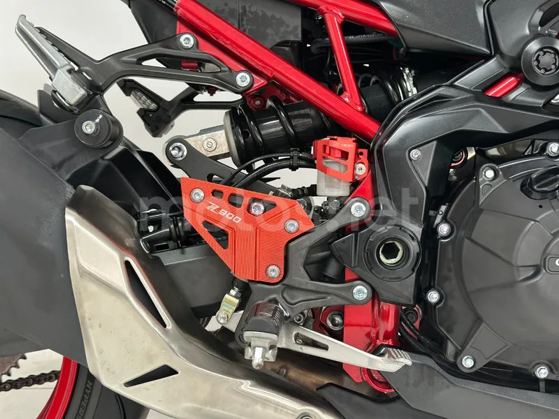 Kawasaki Z900 - Vista 12