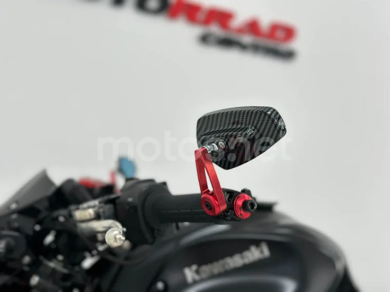Kawasaki Z900 - Vista 25