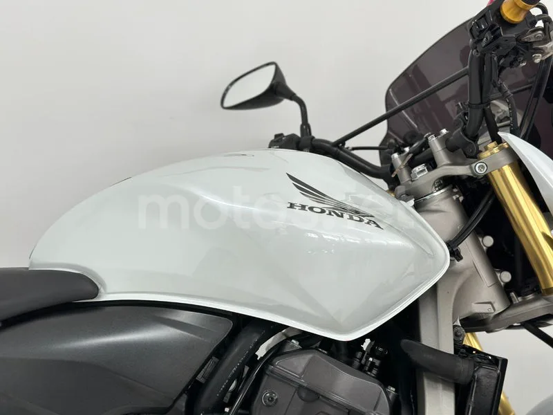 Honda CB600F Hornet - Vista 24