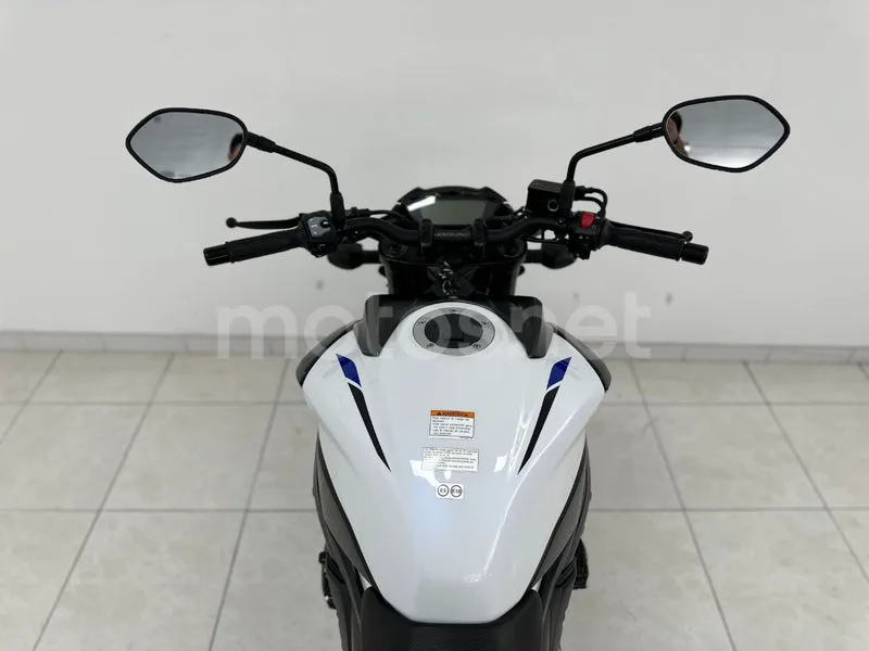 Suzuki GSX-S750 - Vista 7