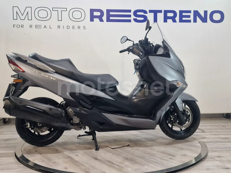 Suzuki Burgman 400 - Vista 6