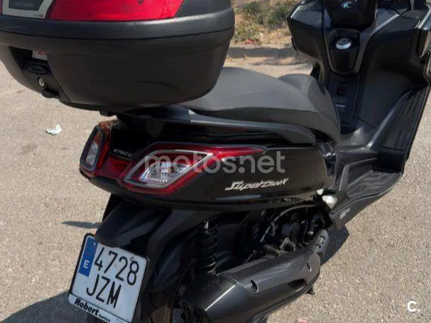 Kymco Super Dink 350 - Vista 4