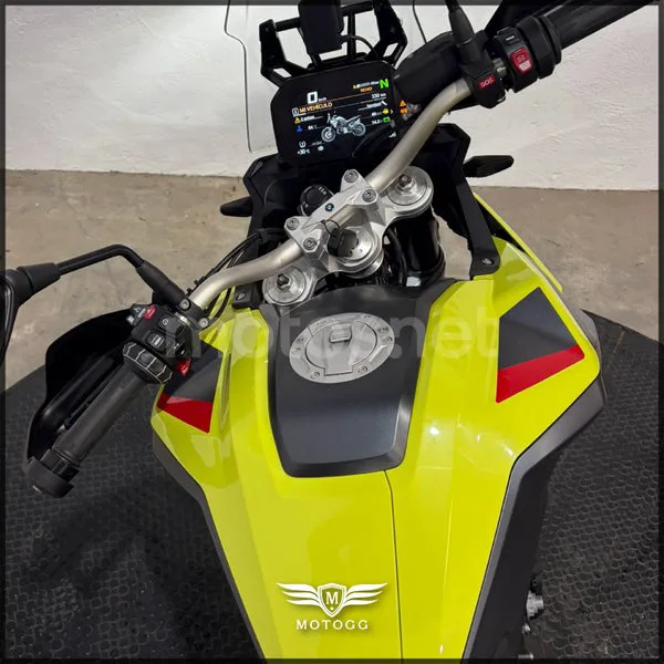 BMW F 900 GS - Vista 9