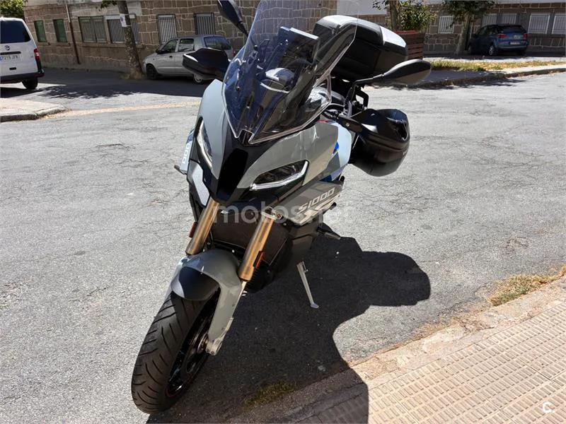 BMW S 1000 XR - Vista 3
