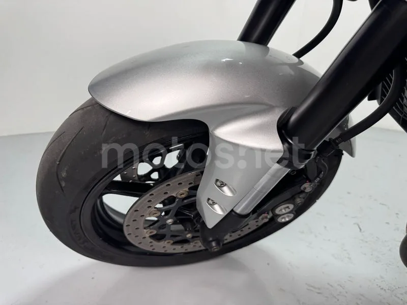 Yamaha FZ1 - Vista 5