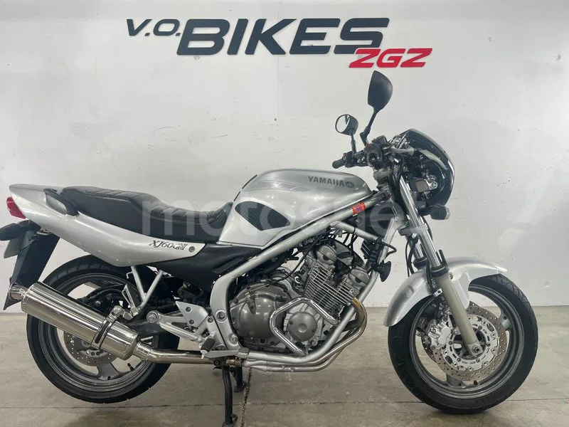 Yamaha XJ600N Diversion 1690 € 2001 Zaragoza - 1