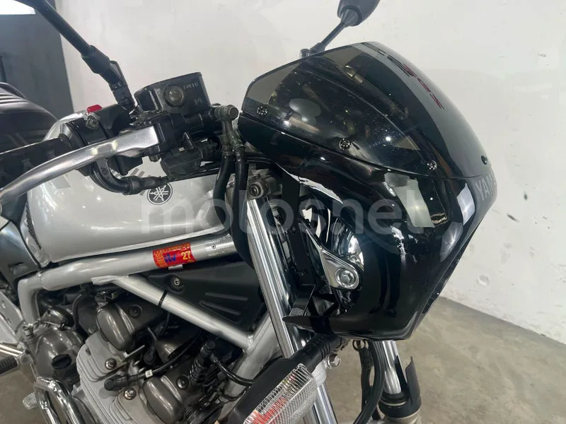 Yamaha XJ600N Diversion - Vista 31