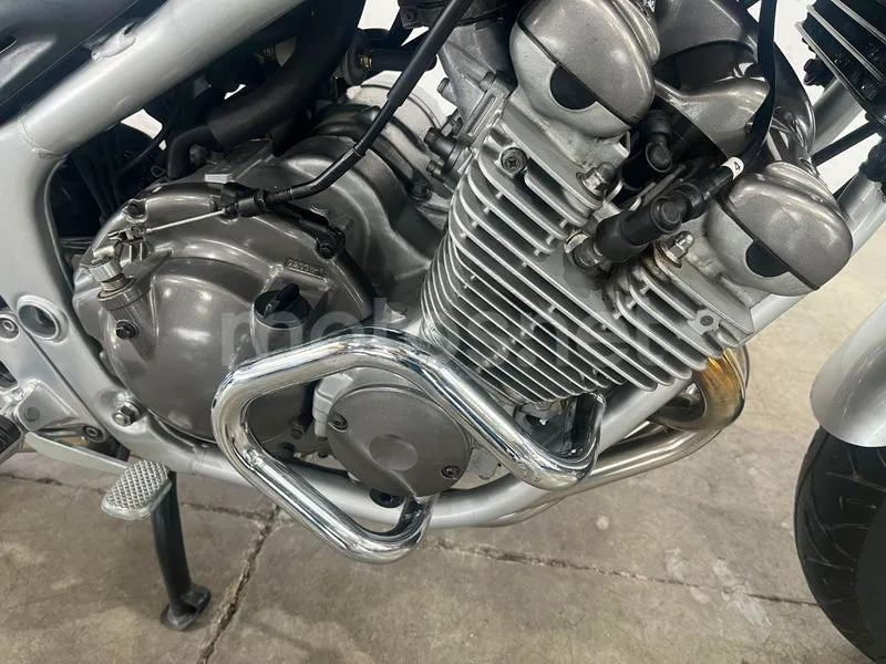 Yamaha XJ600N Diversion - Vista 33
