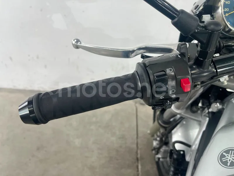 Yamaha XJ600N Diversion - Vista 10