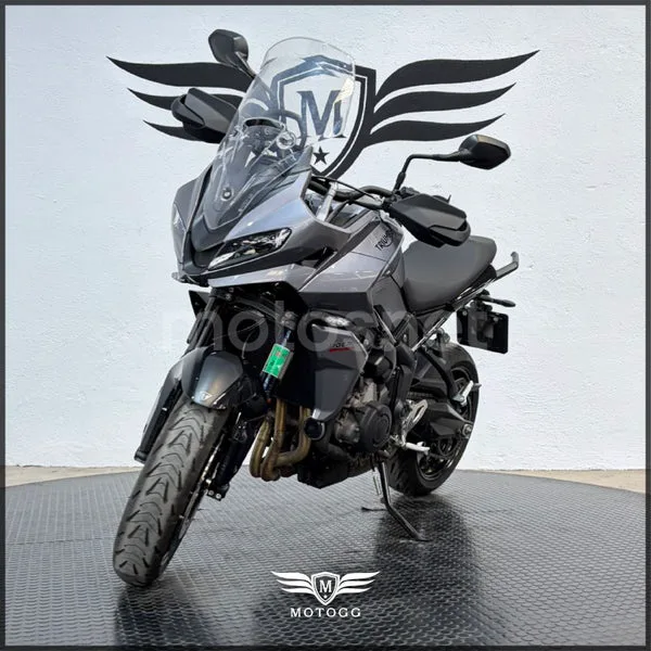 Triumph Tiger Sport 660 - Vista 3