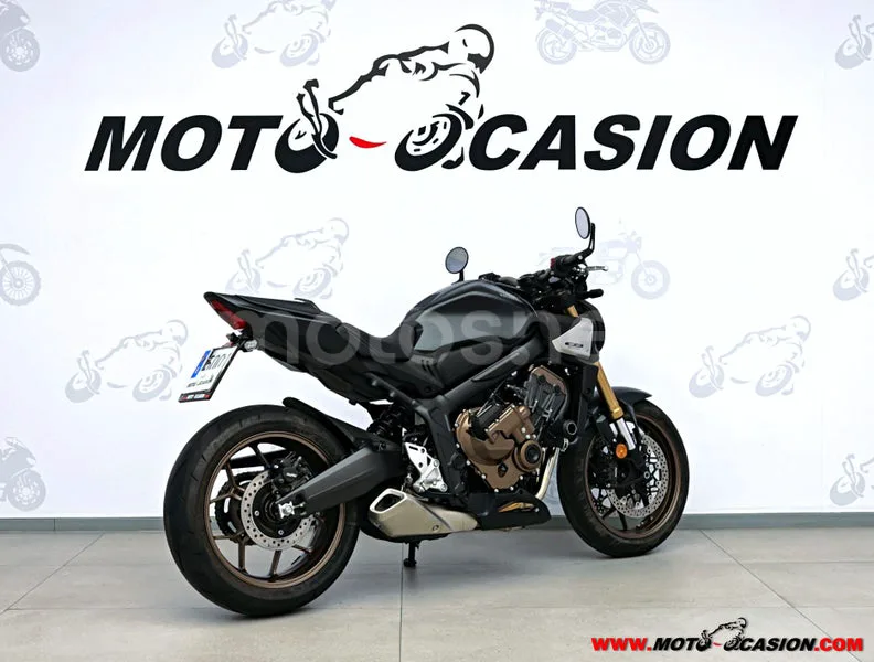 Honda CB650R - Vista 5
