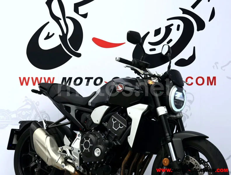 Honda CB1000R - Vista 4