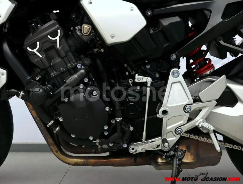 Honda CB1000R - Vista 10