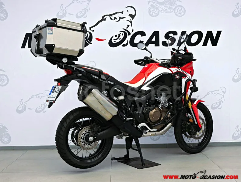 Honda CRF1000L Africa Twin - Vista 3