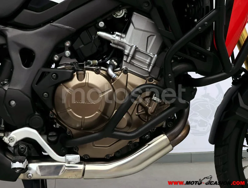 Honda CRF1000L Africa Twin - Vista 5