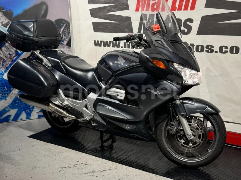 Honda ST1300 Pan-European 5375 € 2007 Navarra - 1