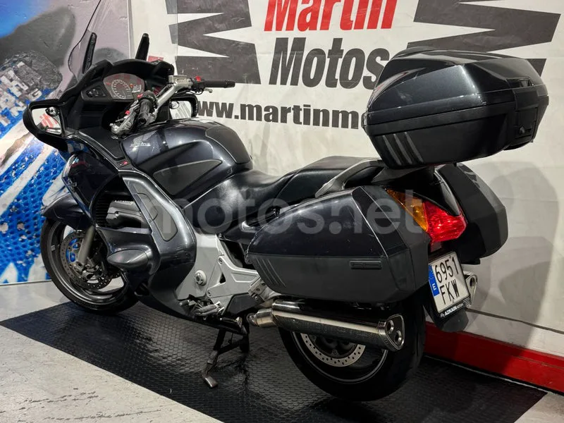 Honda ST1300 Pan-European - Vista 4