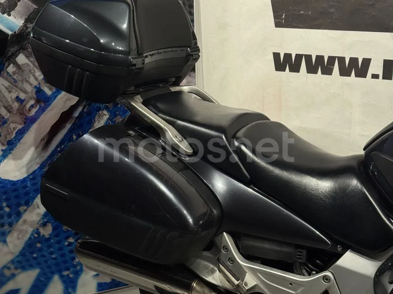 Honda ST1300 Pan-European - Vista 8