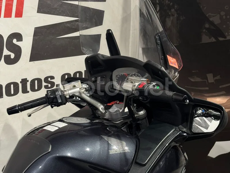 Honda ST1300 Pan-European - Vista 9