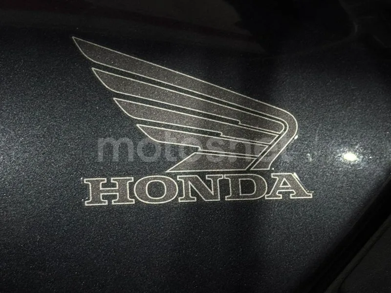 Honda ST1300 Pan-European - Vista 10