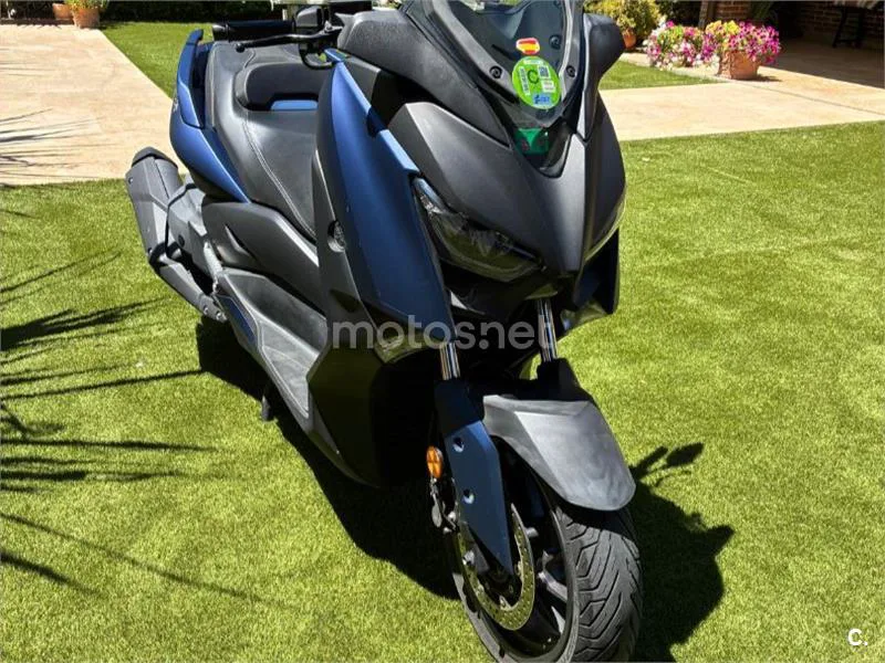 Yamaha XMAX 400 4750 € 2018 Madrid - 1