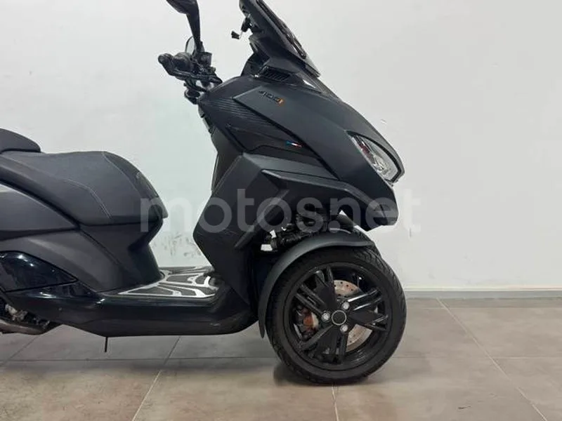 Peugeot Metropolis 400 - Vista 8
