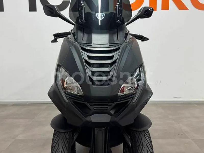 Peugeot Metropolis 400 - Vista 9