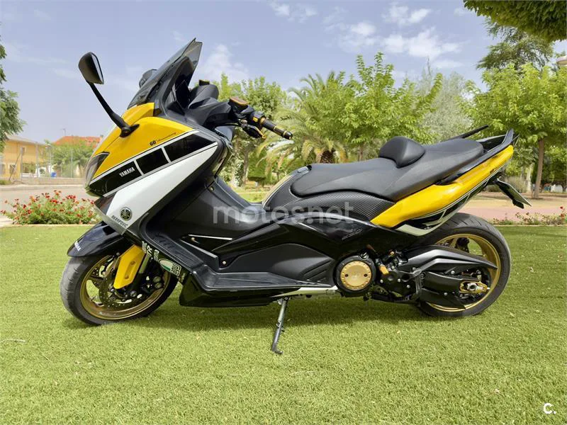 Yamaha TMAX 530 - Vista 3