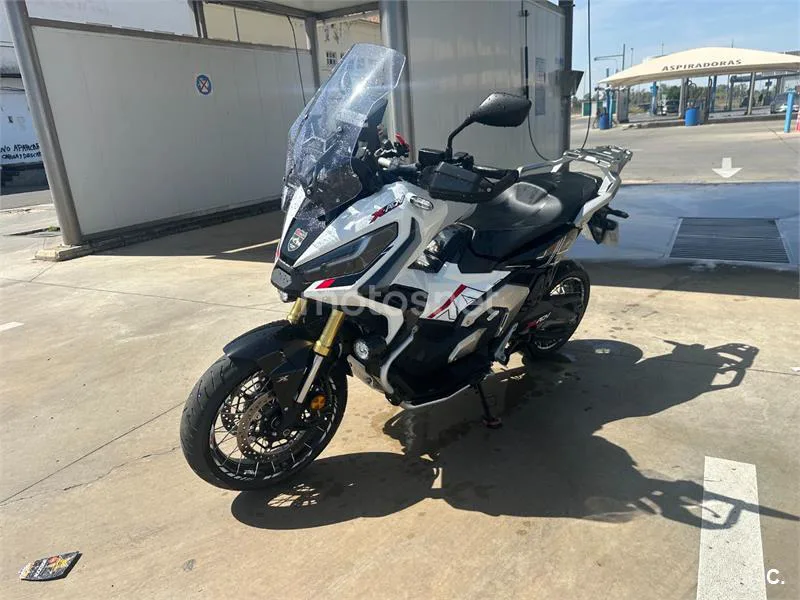 Honda X-ADV - Vista 8