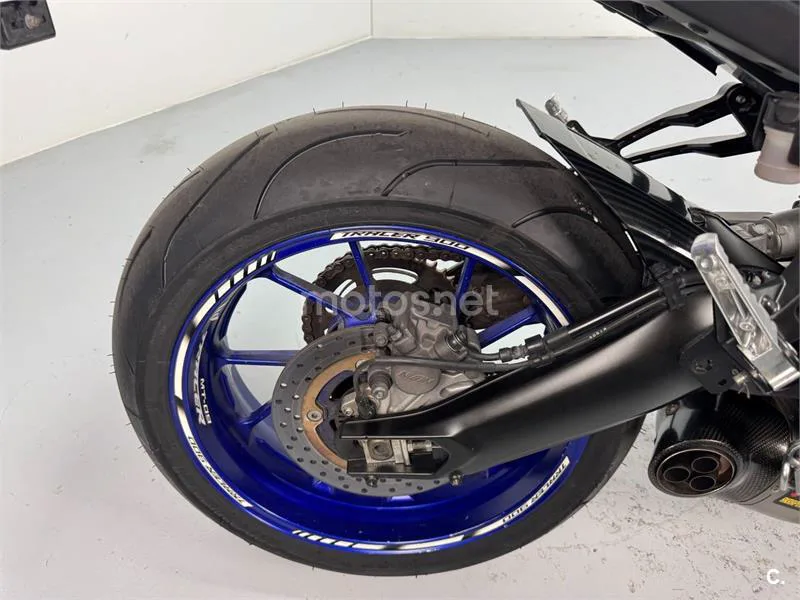 Yamaha MT-09 Tracer - Vista 18