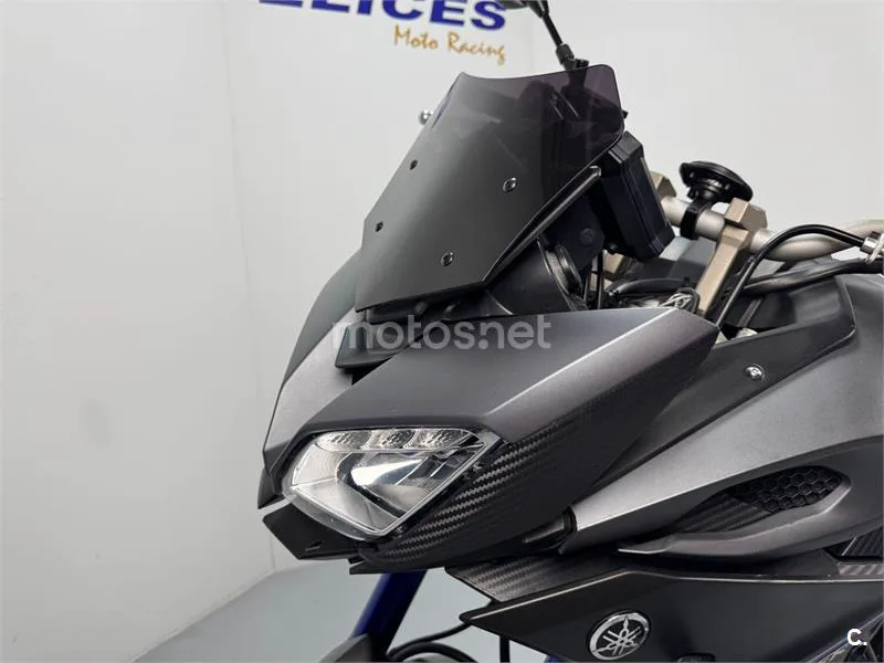 Yamaha MT-09 Tracer - Vista 7