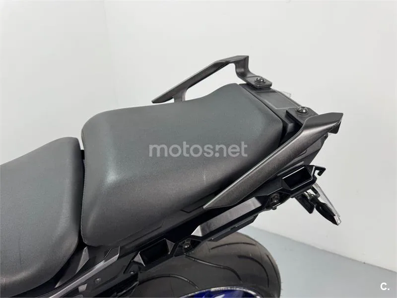 Yamaha MT-09 Tracer - Vista 10