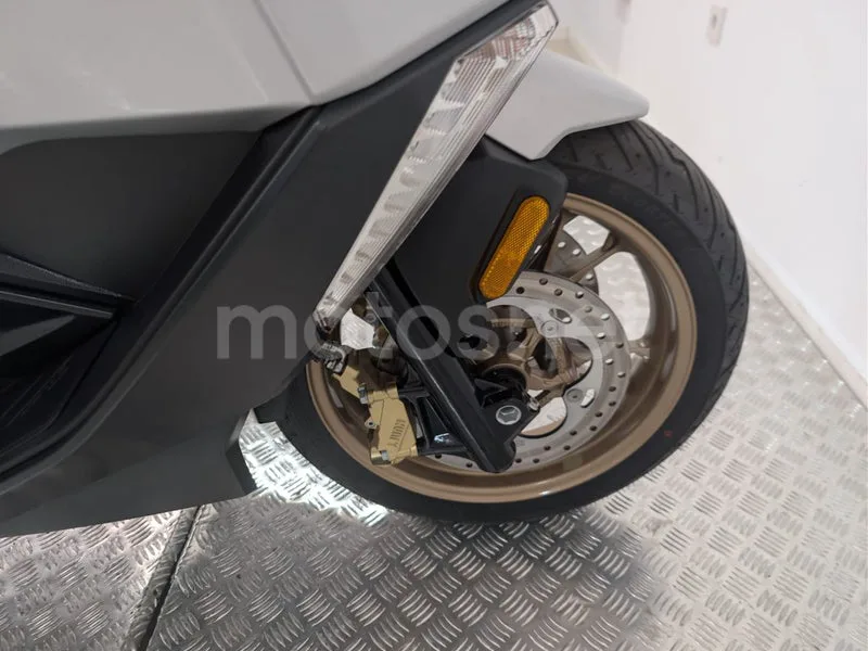 BMW C 400 GT - Vista 23