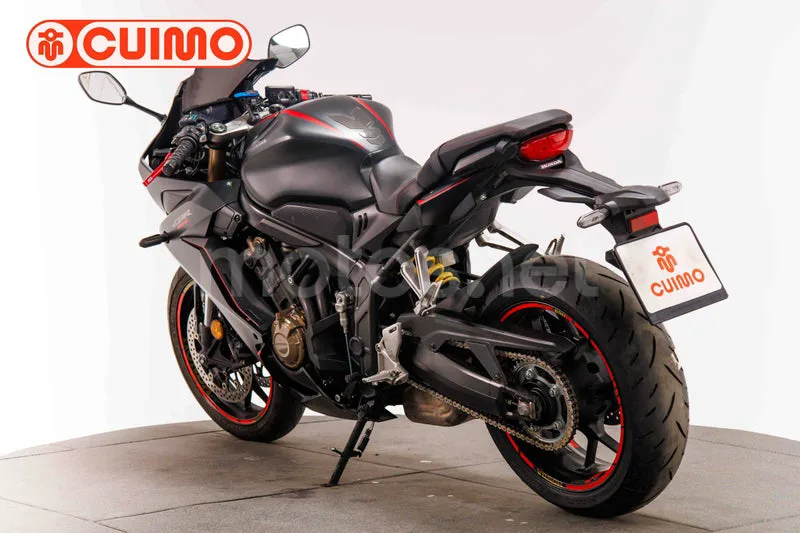 Honda CBR650R - Vista 6
