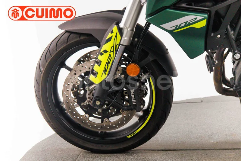 Benelli TRK 702 - Vista 21