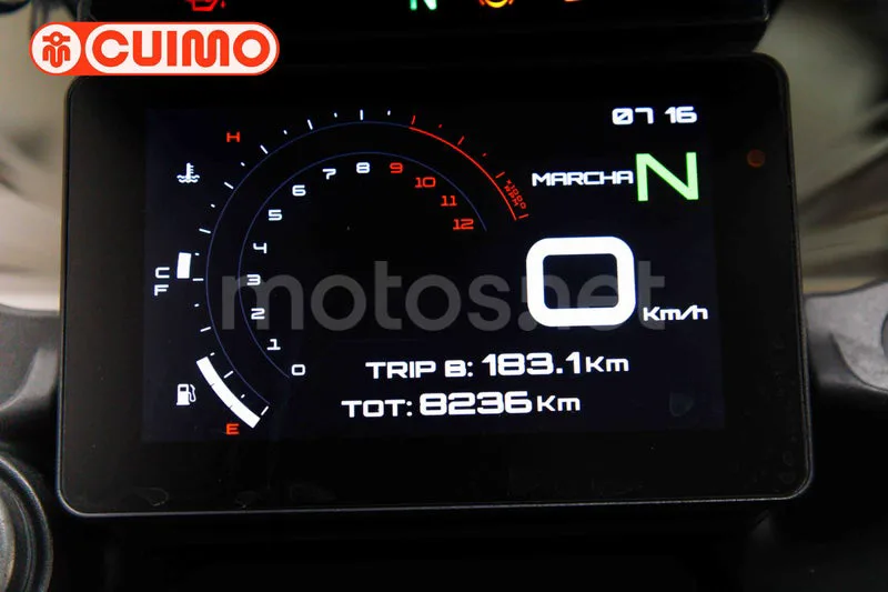 Benelli TRK 702 - Vista 24