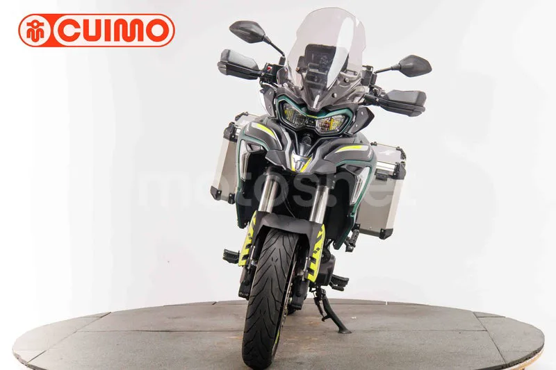 Benelli TRK 702 - Vista 10