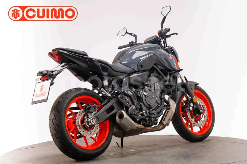 Yamaha MT-07 - Vista 4