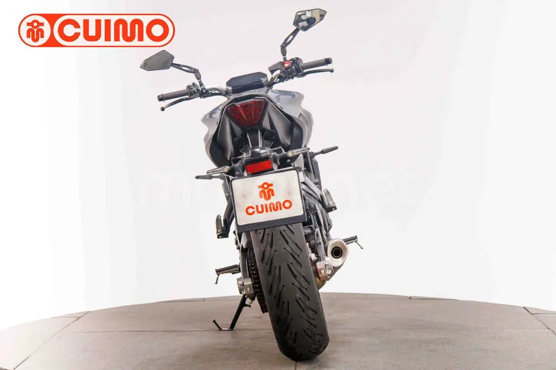 Yamaha MT-07 - Vista 5