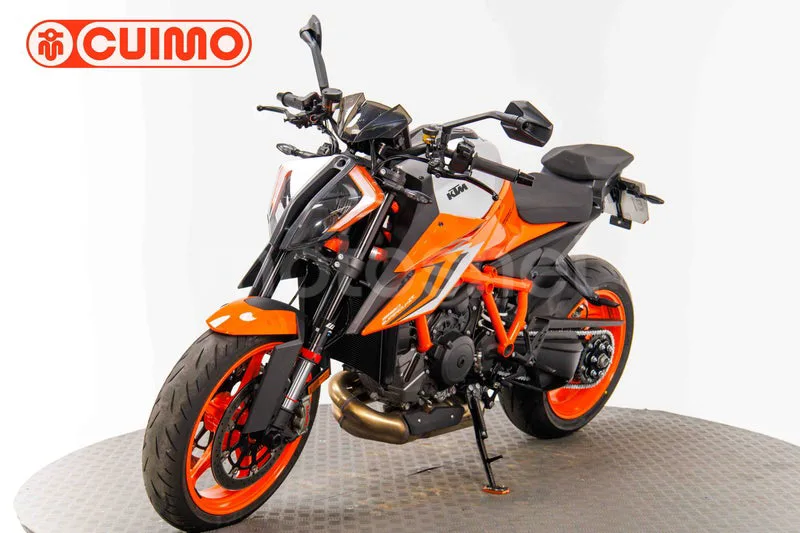 KTM 1290 Super Duke R - Vista 9